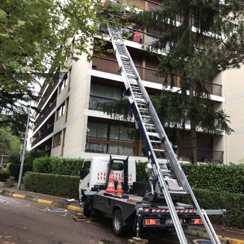 location monte meuble boulogne billancourt 92