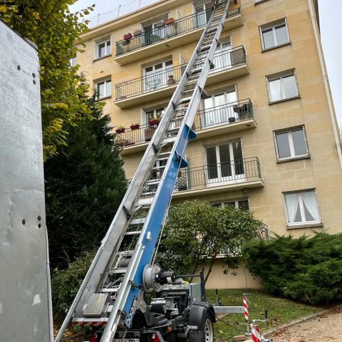 location monte meuble sevres 92310