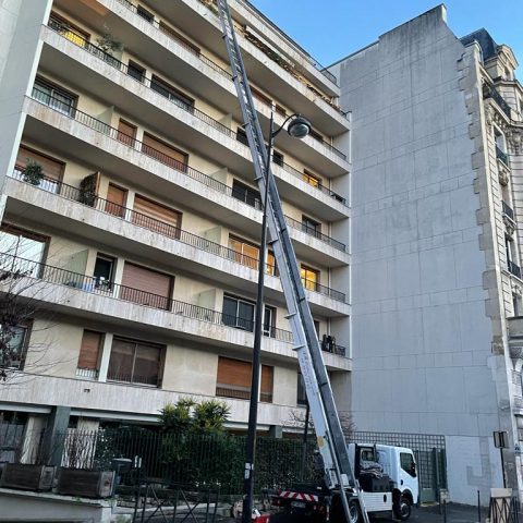 location monte meuble paris 75016