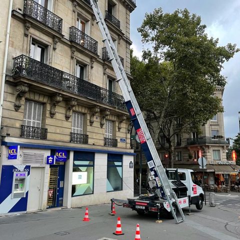 monte-meuble paris 75019