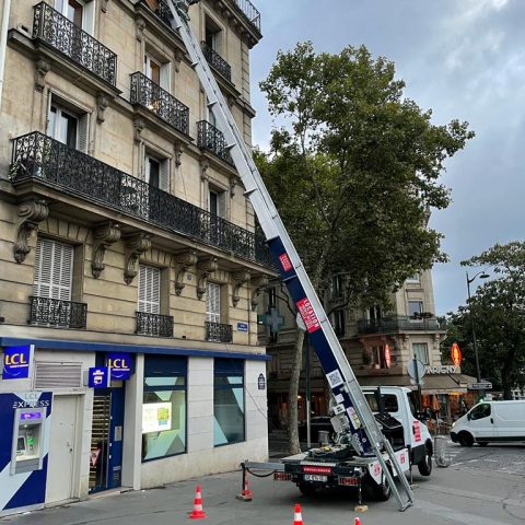 monte-meuble paris 19