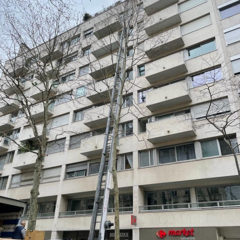 monte meubles paris 75016