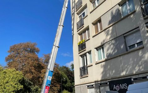 Location monte-meubles Paris 19