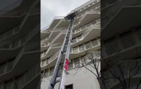 Location monte-meuble Paris 75013