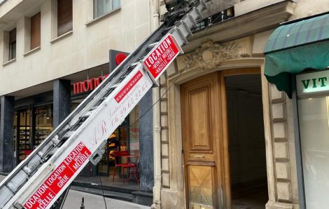 Location monte-meuble Paris 8e