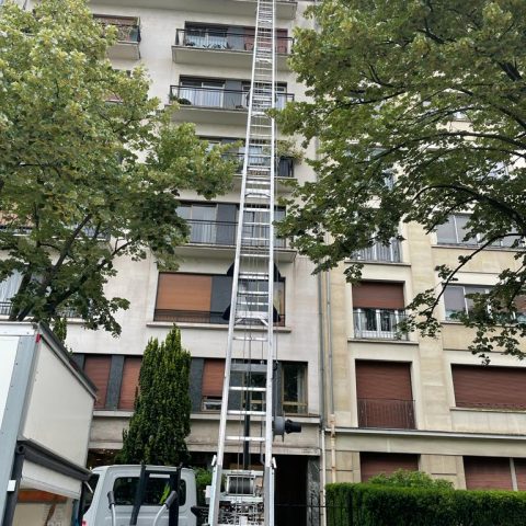 location monte materiaux paris 75016